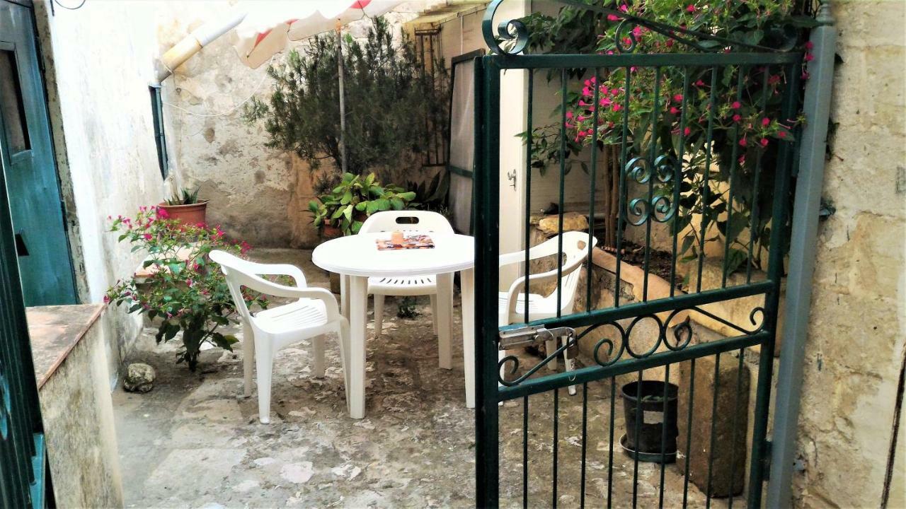 Nei Sassi Da Nino Bed & Breakfast Matera Exterior foto